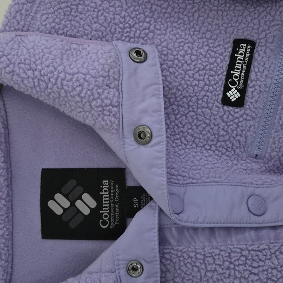 Columbia Helvetia Cropped 1/2 Snap Fleece in Lilac Exclusive to ASOS - Picture 10 of 12